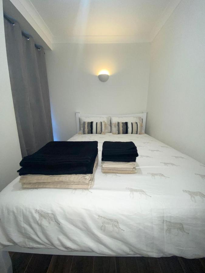 Central London, Jaccuzzi,Newbuild, 2 Bedrooms Two Baths Bagian luar foto