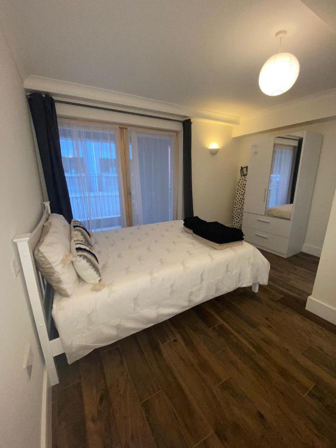 Central London, Jaccuzzi,Newbuild, 2 Bedrooms Two Baths Bagian luar foto